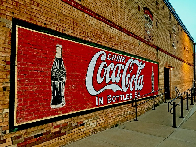 [img.2] Coca-Cola Advertising